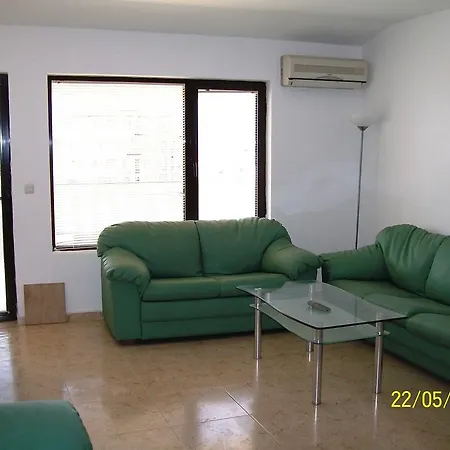 Lägenhet In Kambani 1 Apartcomplex Sveti Vlas