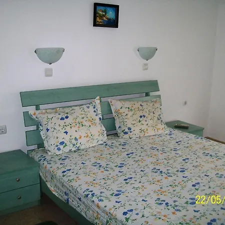 Lägenhet In Kambani 1 Apartcomplex Sveti Vlas