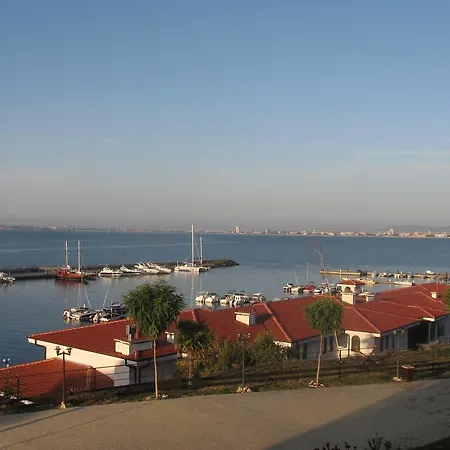 Lägenhet In Kambani 1 Apartcomplex Sveti Vlas